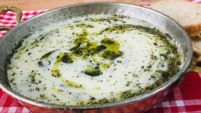 Yayla Çorbasının Yanına Ne Gider?