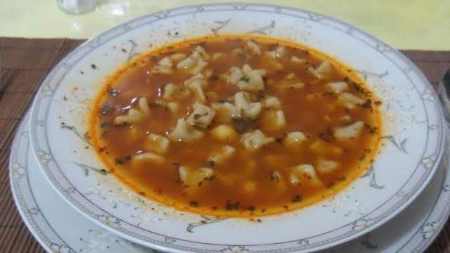 Yüksük Çorbasının Yanına Ne Gider?